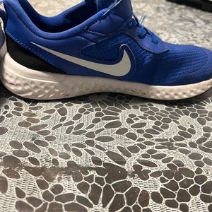 Nike boys shoe